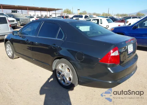 2010 Ford Fusion Se z USA, uszkodzony, nr VIN 3FAHP0HAXAR183863